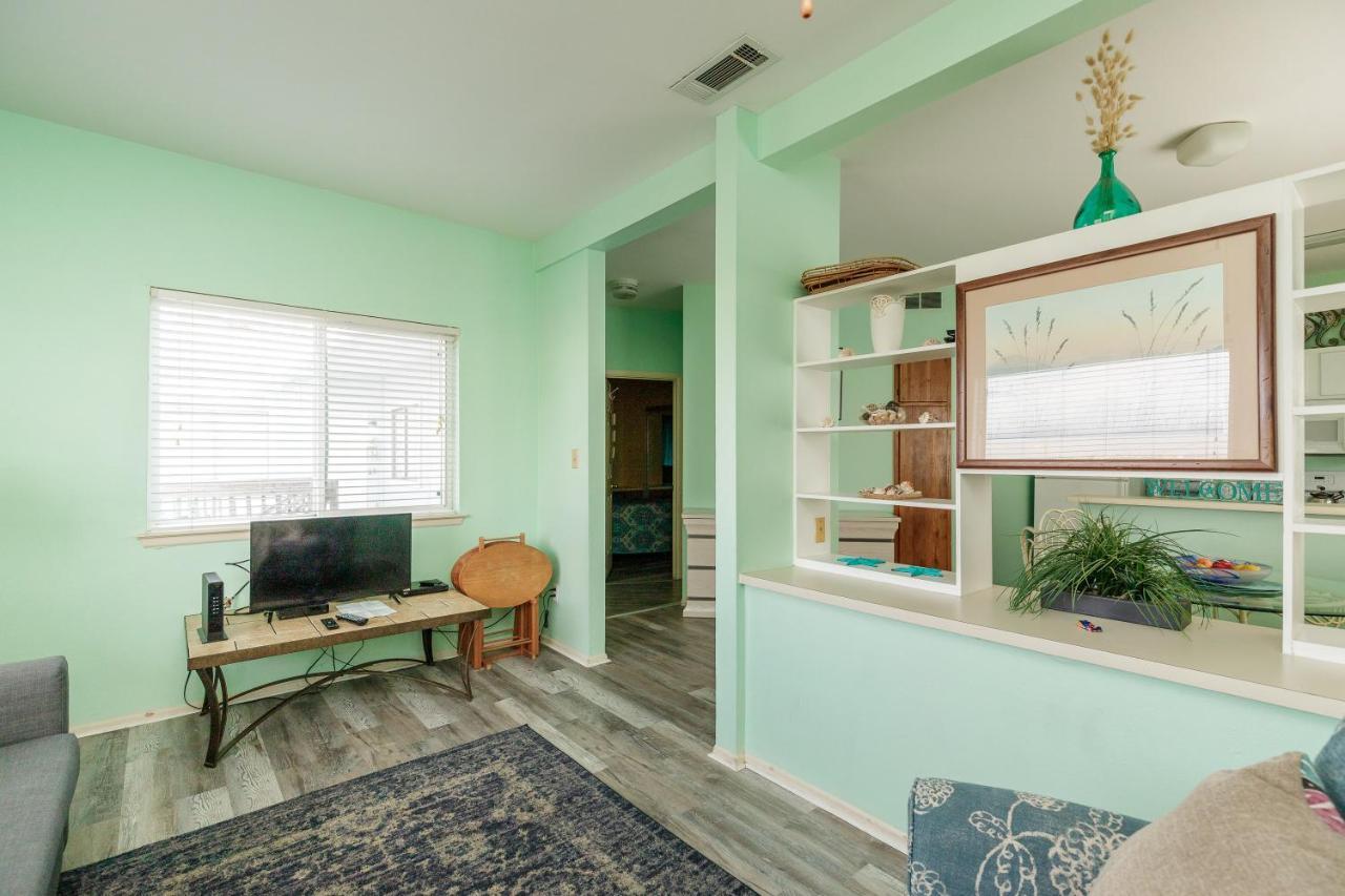 Affordable Family Condo -Walking Distance To Beach By Mustang Island, Sleeps Four, 2025 Traveler Award Corpus Christi Exteriör bild