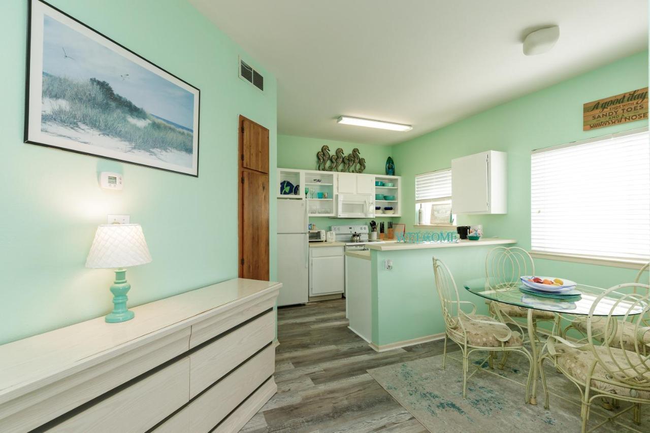 Affordable Family Condo -Walking Distance To Beach By Mustang Island, Sleeps Four, 2025 Traveler Award Corpus Christi Exteriör bild