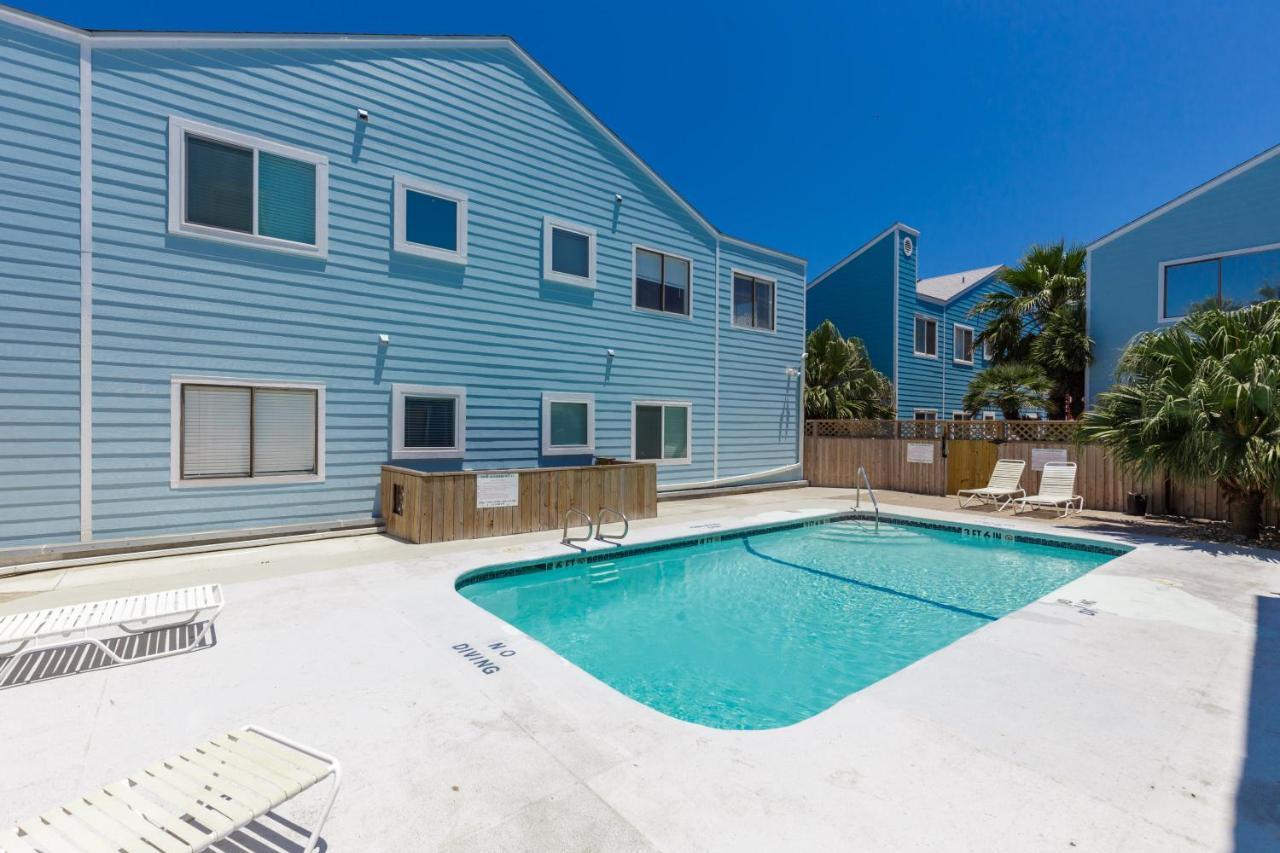 Affordable Family Condo -Walking Distance To Beach By Mustang Island, Sleeps Four, 2025 Traveler Award Corpus Christi Exteriör bild